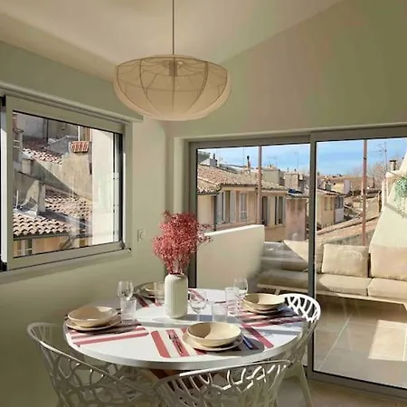 Magnifique Appartement + Terrasse Au Coeur D'Aix Aix-en-Provence Buitenkant foto